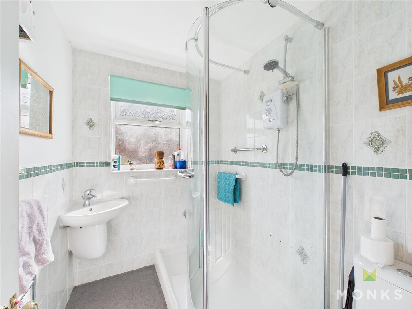 79 Trentham Road, Shrewsbury, SY4 5HN For Sale